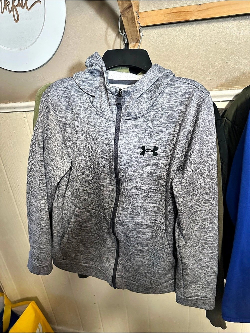 Under Armour Men's Gray Full-Zip Hoodie Size Large Like New